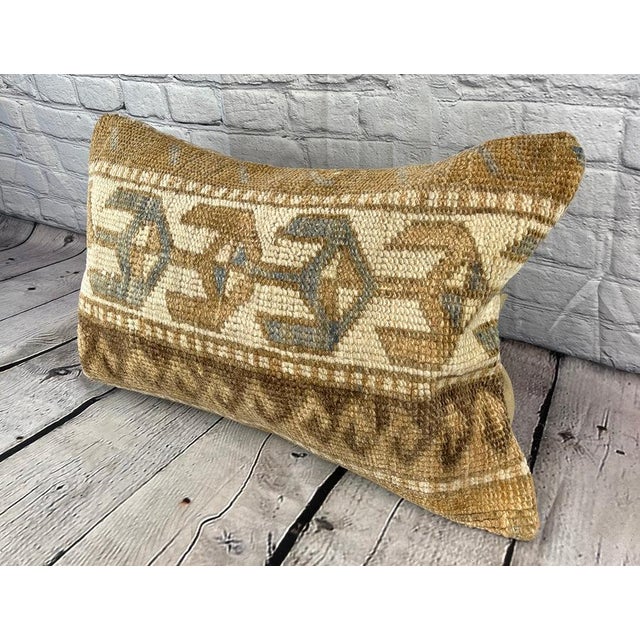 Vintage Pillow Case Turkish Rug Pillow Decorative Rug Pillow Dry cleaning only. PILLOW INSERT IS NOT INCLUDED