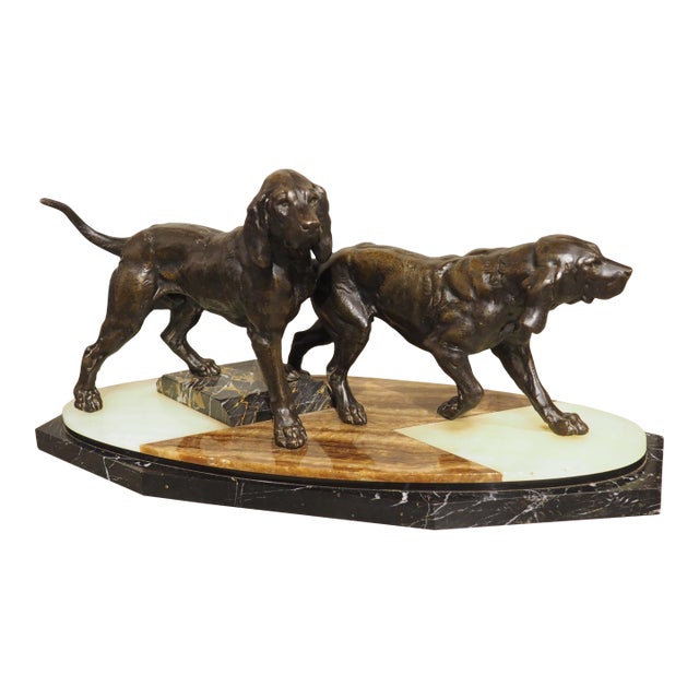 A French 1930s Hunting Dog Group on Marble Base For Sale
