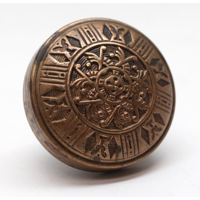 This Vernacular style six fold knob was made by Reading in the 1885 catalog. It is part of the J-21000 group. One...