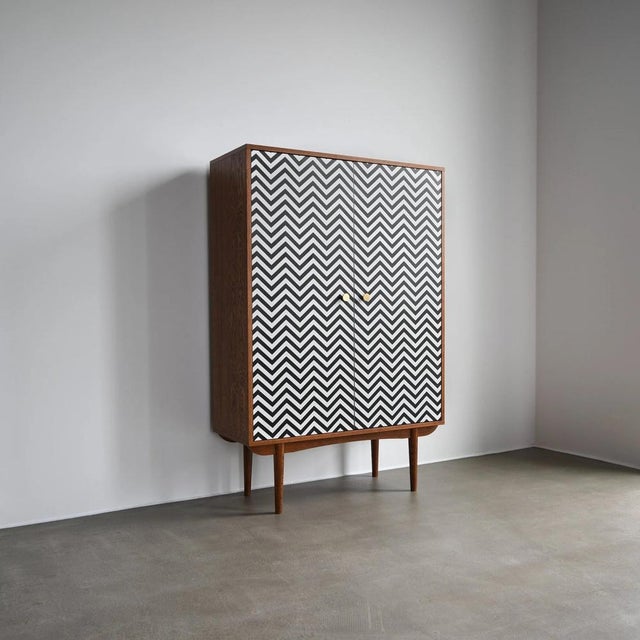 Crafted from wood and finished with oak veneer, our furniture blends durability with timeless elegance. At Pastform, we...