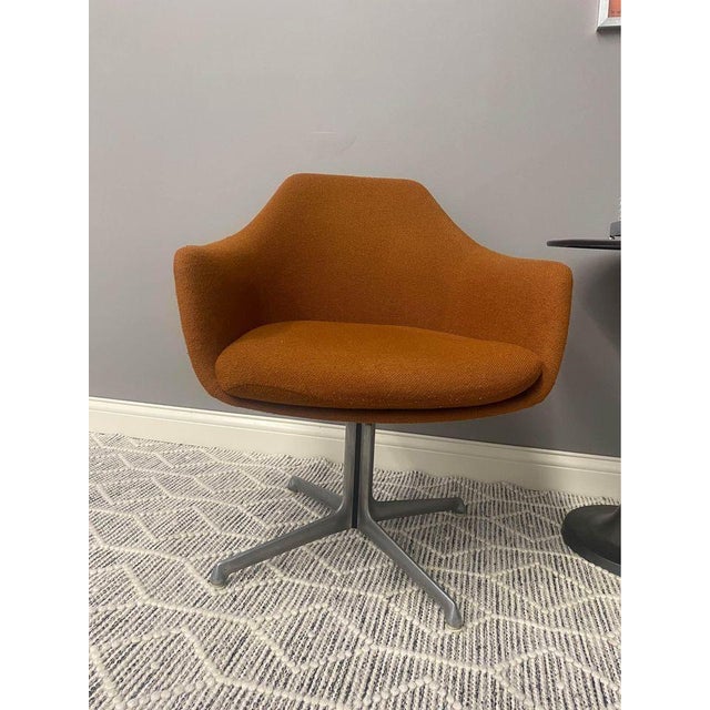 1960s Vintage, Mid Century Modern Vecta Group Swivel Chairs in Burnt Orange For Sale - Image 5 of 12