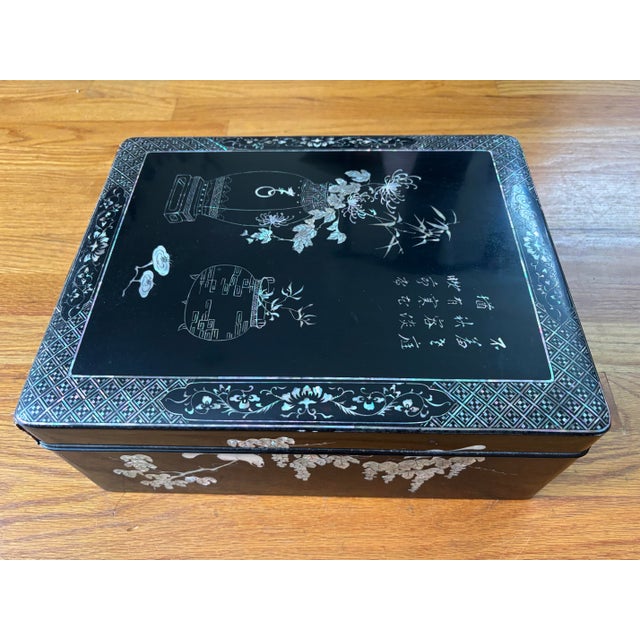Large Vintage Asian Black Lacquer Box With Mother of Pearl Inlay & Calligraphy For Sale In New York - Image 6 of 9