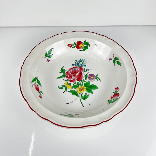 Salad bowl with rim, "Réverbère" model by KG Lunéville Dimensions: Diameter: 30 cm Total height: 6 cm Excellent condition...