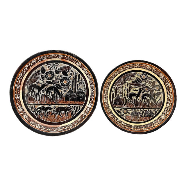 2 Tlaquepaque 'Petatillo Noche-Style' Handpainted Plates From Jalisco, Mexico - 12" & 14" Diam. For Sale