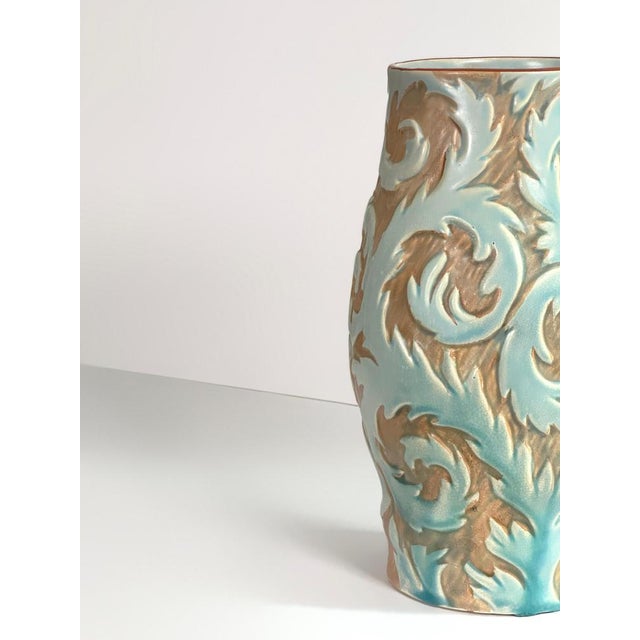 Art Deco Ceramic Vase from Thomas Forester & Sons, 1930s For Sale - Image 6 of 10