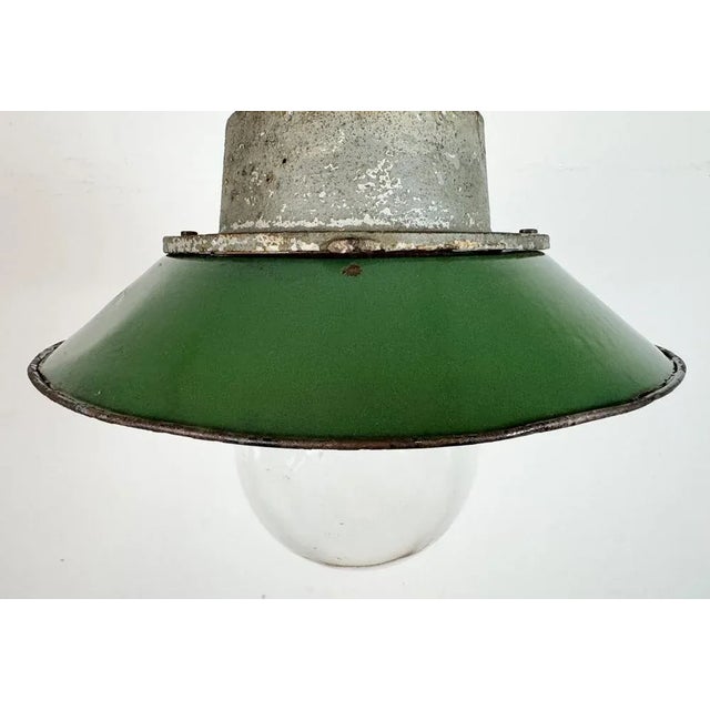 Green Enamel and Cast Iron Industrial Pendant Light, 1960s For Sale - Image 4 of 17