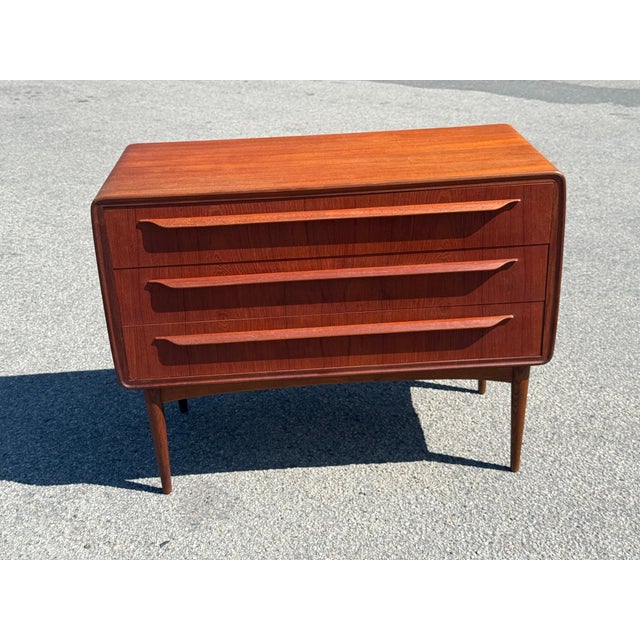 Teak Dresser attributed to Johannes Andersen, 1960s For Sale - Image 14 of 15