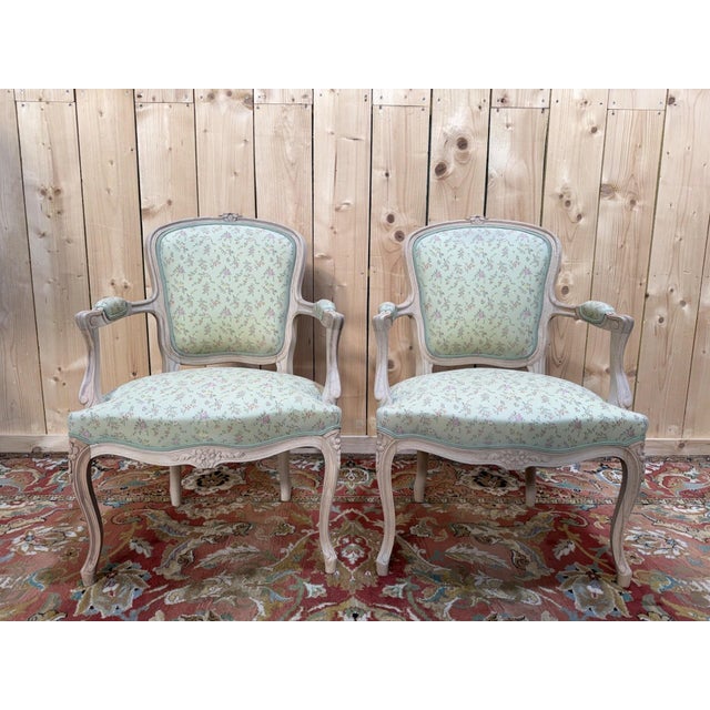 Vintage Louis XV Style Cabriolet Chairs in Sandblasted Beech and Floral Fabric, 1960s, Set of 2 For Sale - Image 8 of 8