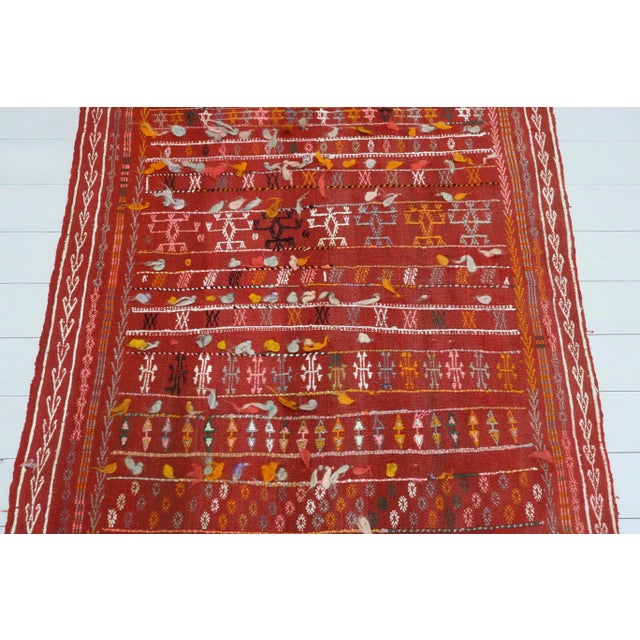 Art Deco Vintage Turkish Kilim Rug- 4′ × 8′8″ For Sale - Image 3 of 13