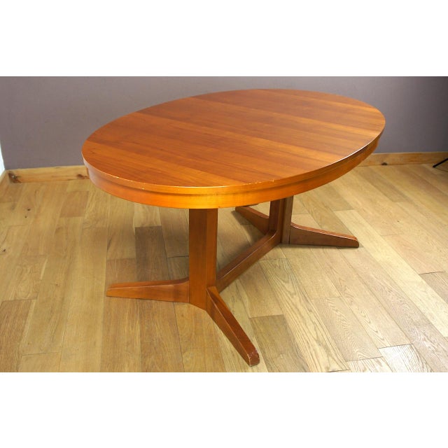 Vintage Oval Dining Table from Baumann, 1960s For Sale - Image 10 of 10
