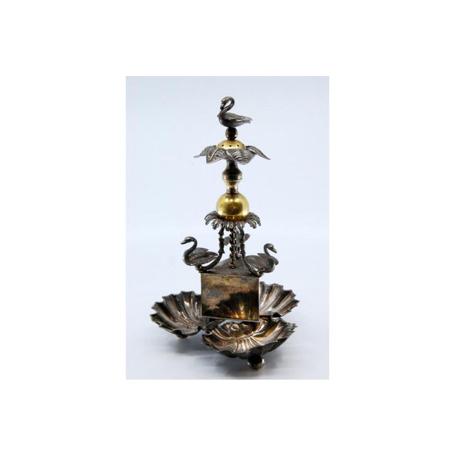 Silver Toothpick Holder with Three Shell-Shaped Holders, in Good conditions.