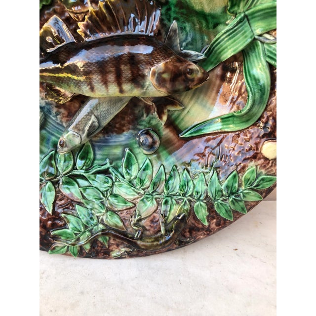 19th Century Majolica Palissy Fishs Wall Platter by Victor Barbizet For Sale In Austin - Image 6 of 10