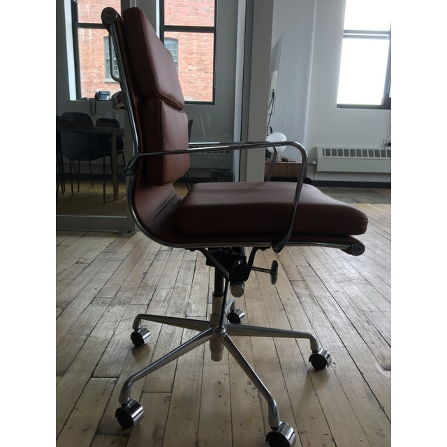 Laura desk chair Clearance