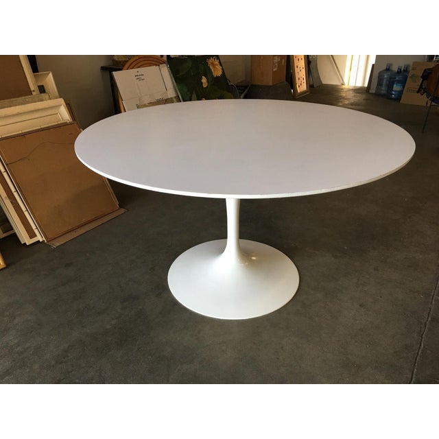 1930s Mid-Century "Tulip" 42" Round Dining Table For Sale - Image 5 of 8
