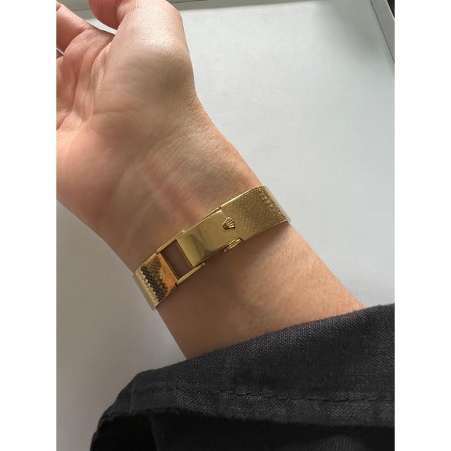 Metal Vintage Rolex Orchid Diamonds Halo Set 18 Karat Yellow Gold Estate Classic Watch For Sale - Image 7 of 9