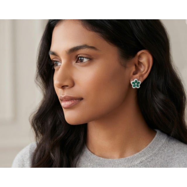 2020s Natural 1.52cts Emerald & 0.56cts Diamond Earring in 14k White Gold For Sale - Image 5 of 8