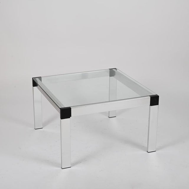 Gae Aulenti Square Coffee Table in Aluminum and Glass by Gae Aulenti, Italy, 1970s For Sale - Image 4 of 12