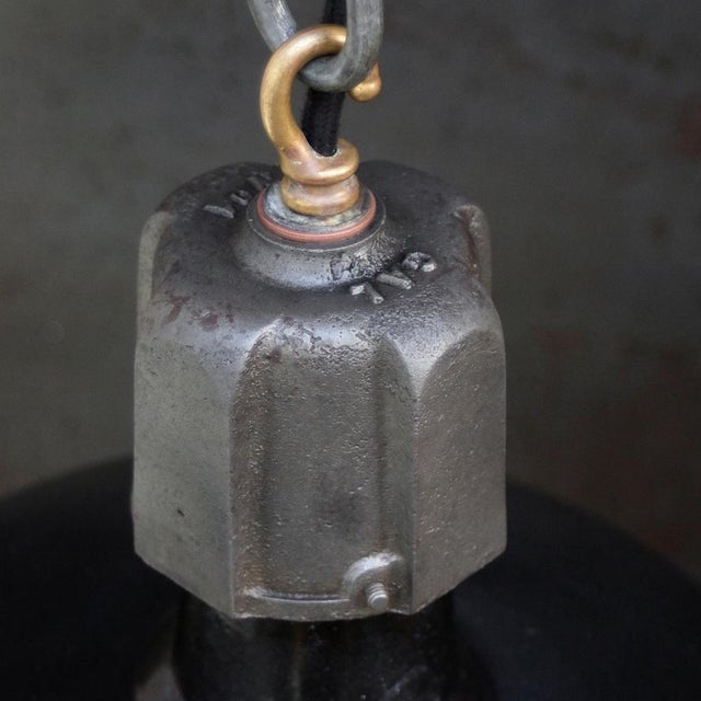 Vintage Factory Pendant Lamp in Black Enamel and Cast Iron from GAL For Sale - Image 5 of 7