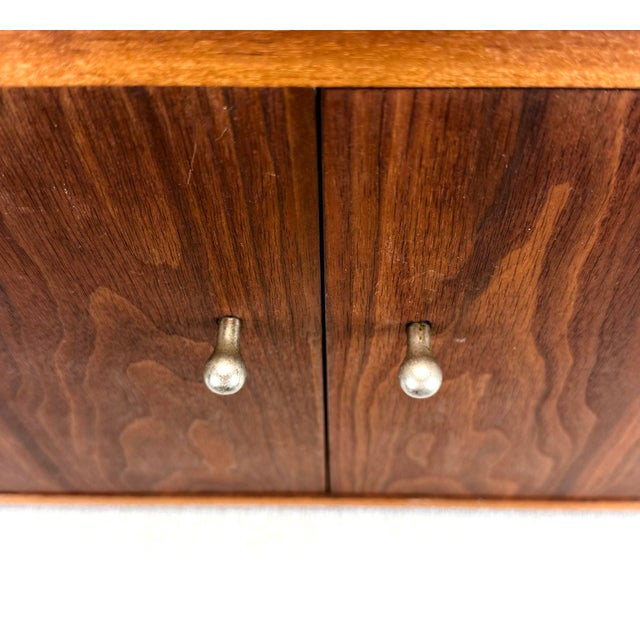 Brown Mid Century Danish Modern Style Walnut Vinyl Record / Media Storage Cabinet Restored For Sale - Image 8 of 12