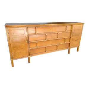 Mid 20th Century Thomasville Tamerlane Burlwood Dresser Credenza Sideboard Bedroom Furniture