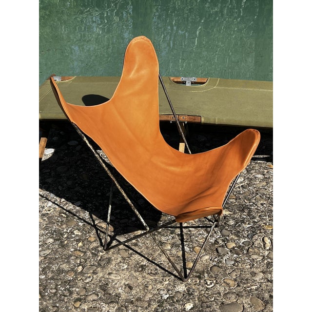 Airborne Leather Butterfly Chair from Airborne, 1950s For Sale - Image 4 of 8