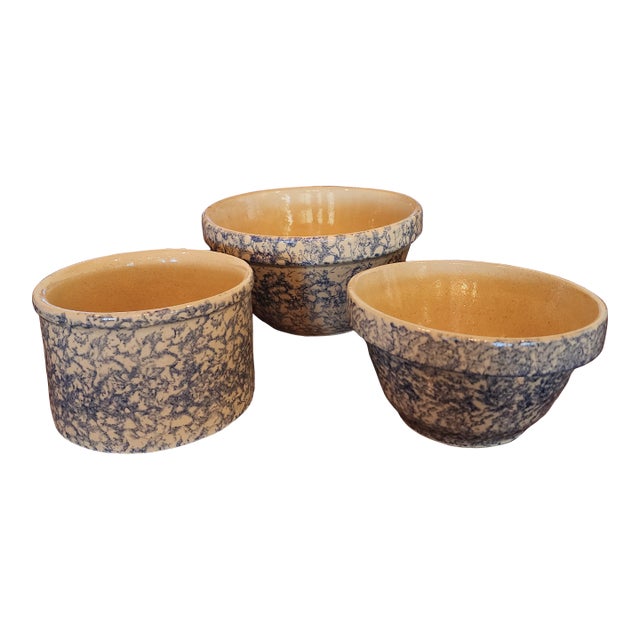 Three Vintage Roseville Robinson Ransbottom Blue Sponngeware Bowls For Sale