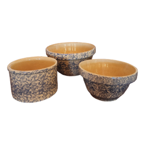 Three Vintage Roseville Robinson Ransbottom Blue Sponngeware Bowls