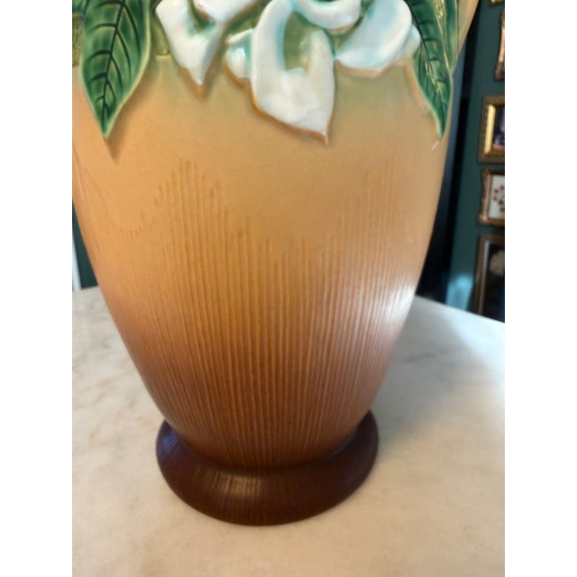 Ceramic Roseville Pottery Gardenia Floor Vase "690-16" Tan / Brown ca.1950 - Stunning! For Sale - Image 7 of 8