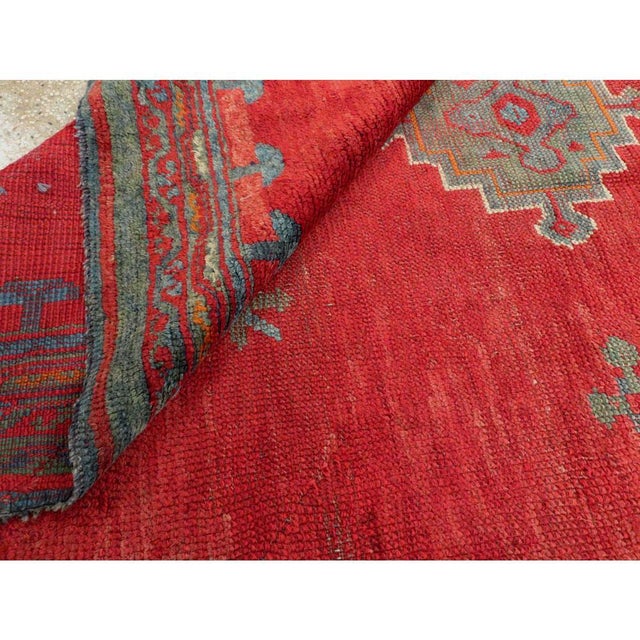Galerie Shabab Collection Early 20th Century Handmade Turkish Oushak Gallery Rug in Red For Sale - Image 10 of 10