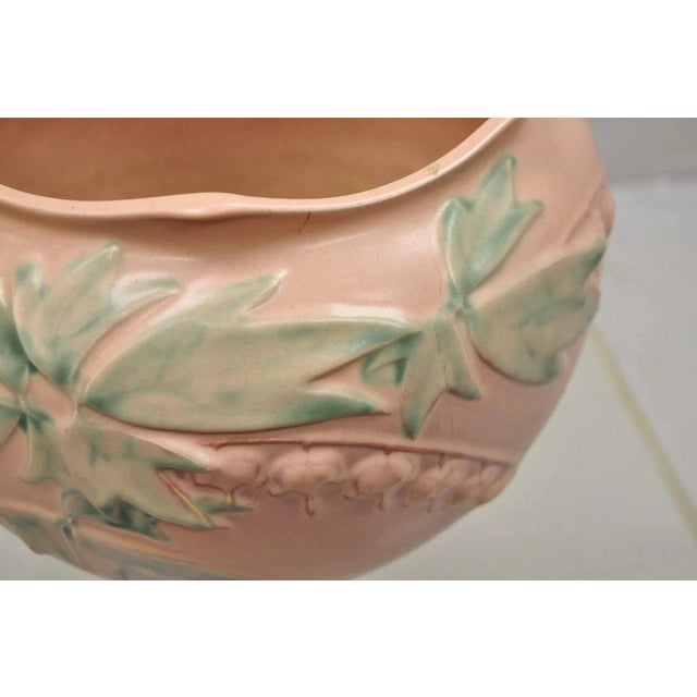 Antique Roseville Gardenia Bleeding Heart Pink 651-8" Jardiniere Planter Pot For Sale - Image 11 of 12