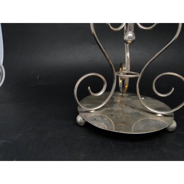 Glass Vase, Great Britain, Early 20th Century For Sale - Image 3 of 13