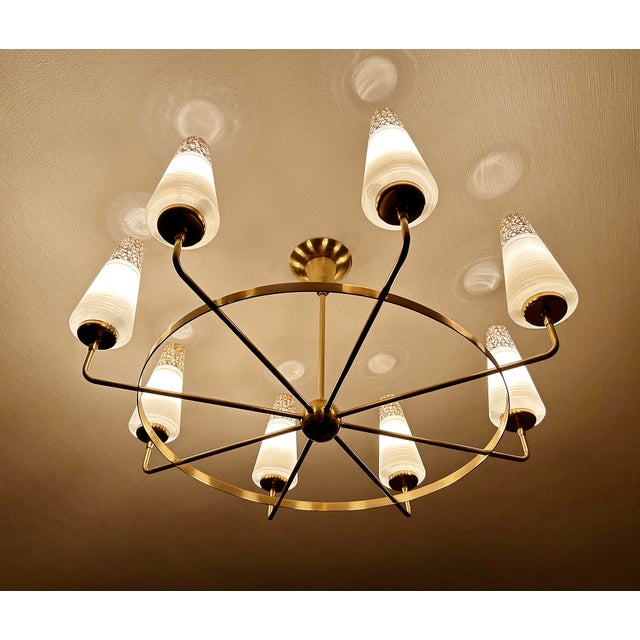 Large Vintage Italian Glass and Brass Chandelier, 1950s For Sale - Image 16 of 18