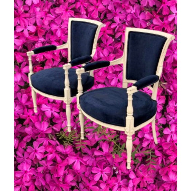 Vintage Classic French “ Petite “ Louis XVI Style Armchairs Featuring Deep Navy Blue Velvet Upholstery - A Pair For Sale In Miami - Image 6 of 12