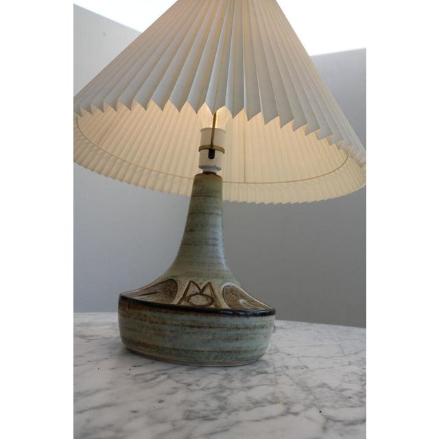1970s Ceramic Pottery Table Lamp by Noomi Backhausen for Soholm, Denmark For Sale - Image 5 of 10