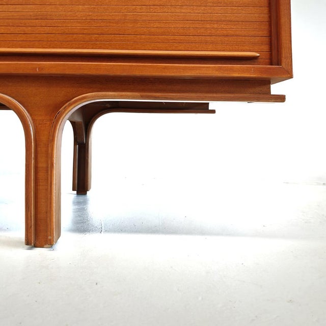 Vintage Light Wood Sideboard with Shutter attributed to Gianfranco Frattini, 1960s For Sale - Image 15 of 18