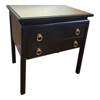 1950s American of Martinsville Black Side Table With Mirrored Top For Sale