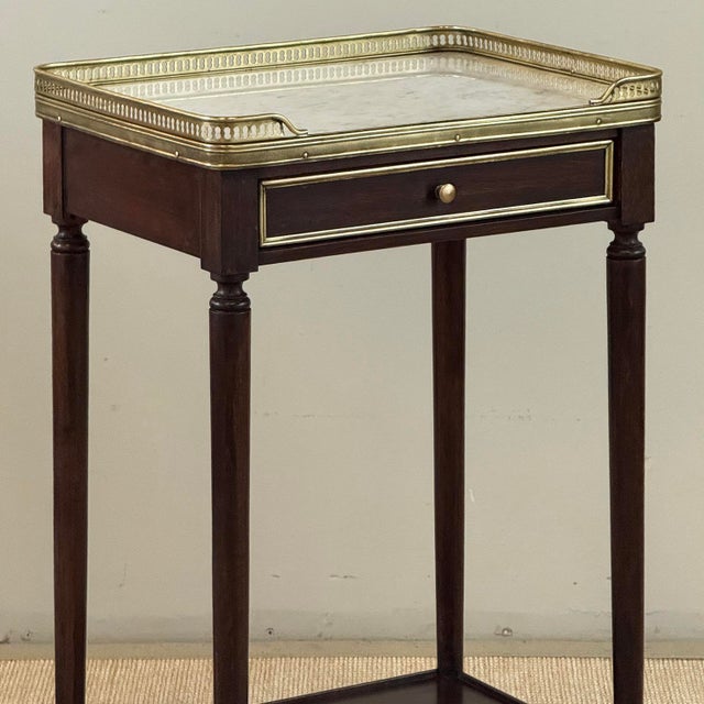 Pair of Antique French Louis XVI Mahogany End Tables With Carrara Marble Tops For Sale - Image 10 of 18