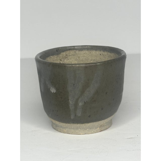 1986 Signed Studio Pottery Cup, Ash Glaze With Cobalt Blue Mark For Sale In Philadelphia - Image 6 of 8