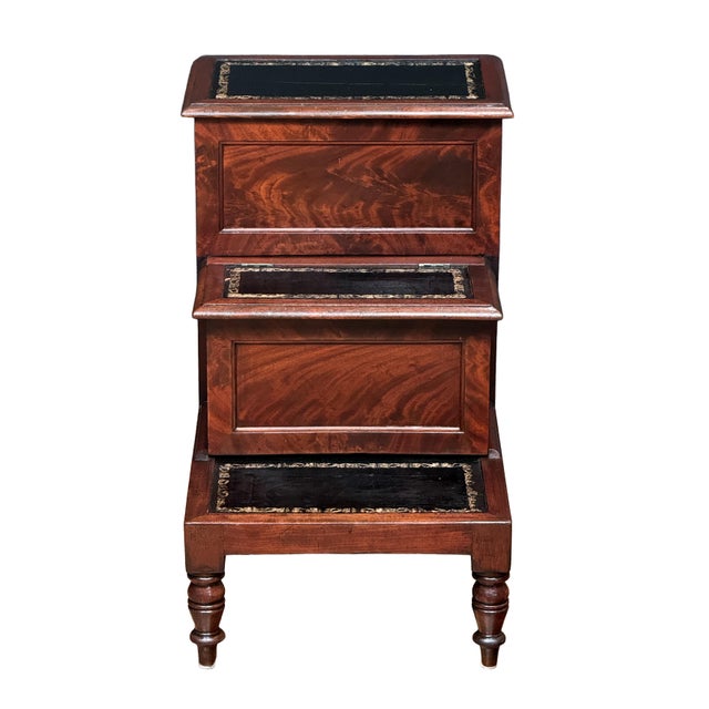 Library Stair Steps of Mahogany and Leather in the Regency Style From England For Sale - Image 4 of 9