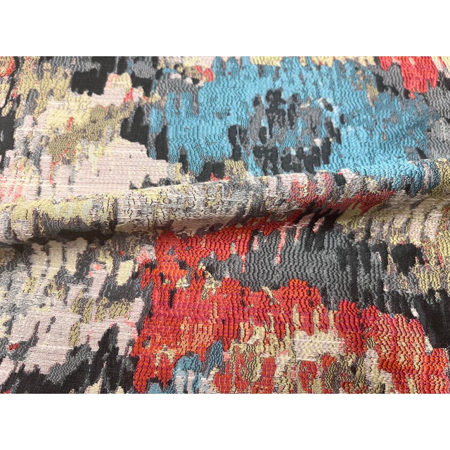 Pattern Direction: Up the Roll Fabric Reverse: No Width (Inches): 57.25 Vertical Repeat (Inches): 28 Fabric Pattern Num:...