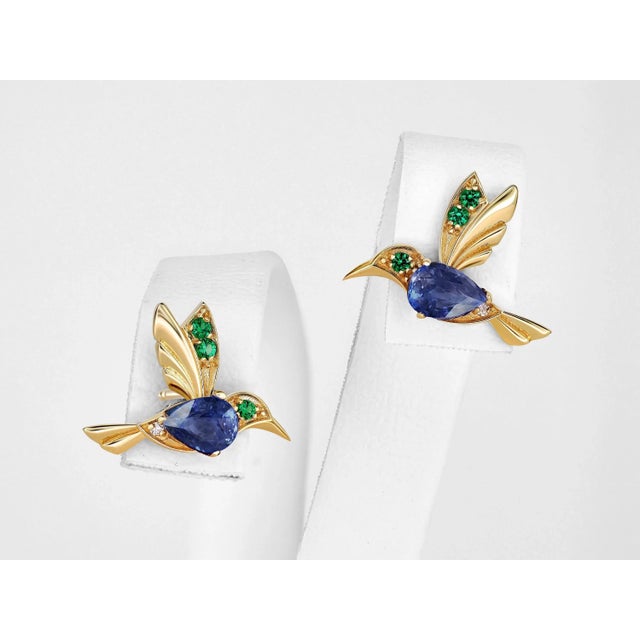 Modern 14k Gold Hummingbird Earings Studs With Sapphires - 2 Pieces For Sale - Image 3 of 6