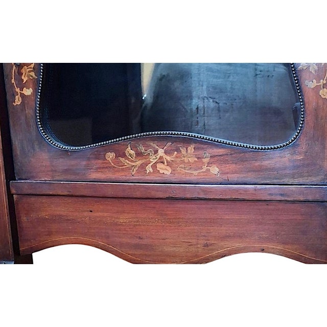 Vintage French Louis XV-style Small Liquor Cabinet/Occasional Table For Sale - Image 10 of 12