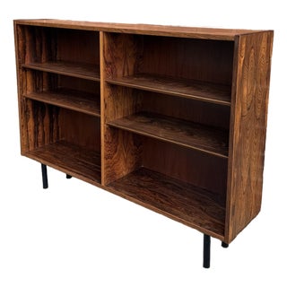 1960s Danish Modern Rosewood Bookcase With Adjustable Shelves For Sale