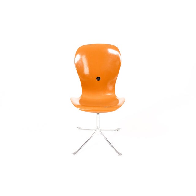 Gideon Kramer Mid Century Vintage Space Age Ion Chair — Gideon Kramer Attributed — Orange Fiberglass For Sale - Image 4 of 8