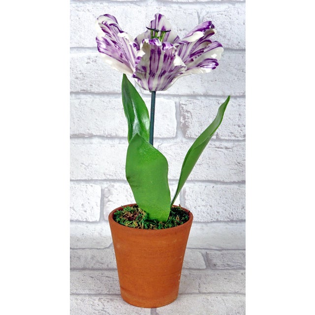 Ceramic White Parrot Tulip Flamed With Violet in Porcelain by Didier Gardillou For Sale - Image 7 of 7