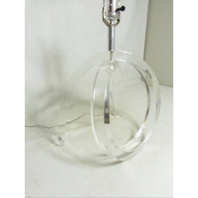 Mid-Century Lucite Pretzel Lamp by Dorothy Thorpe For Sale - Image 16 of 16