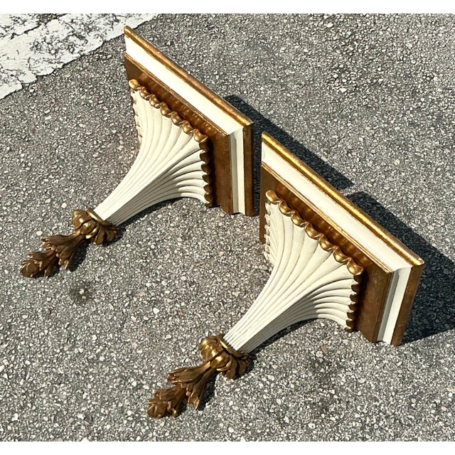 Vintage Italian Gilt Tipped Brackets - A Pair For Sale - Image 11 of 12
