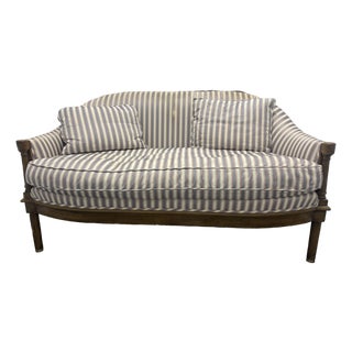 Mid 20th Century Traditional Upholstered Settee Loveseat For Sale