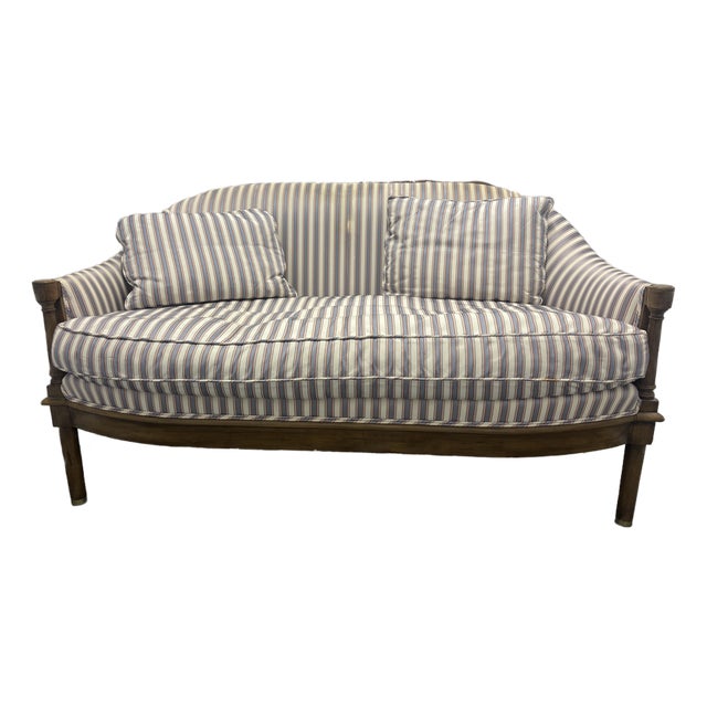Mid 20th Century Traditional Upholstered Settee Loveseat For Sale