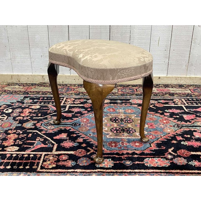 English Chippendale Dressing Stool in Beech, 1950s For Sale - Image 5 of 9